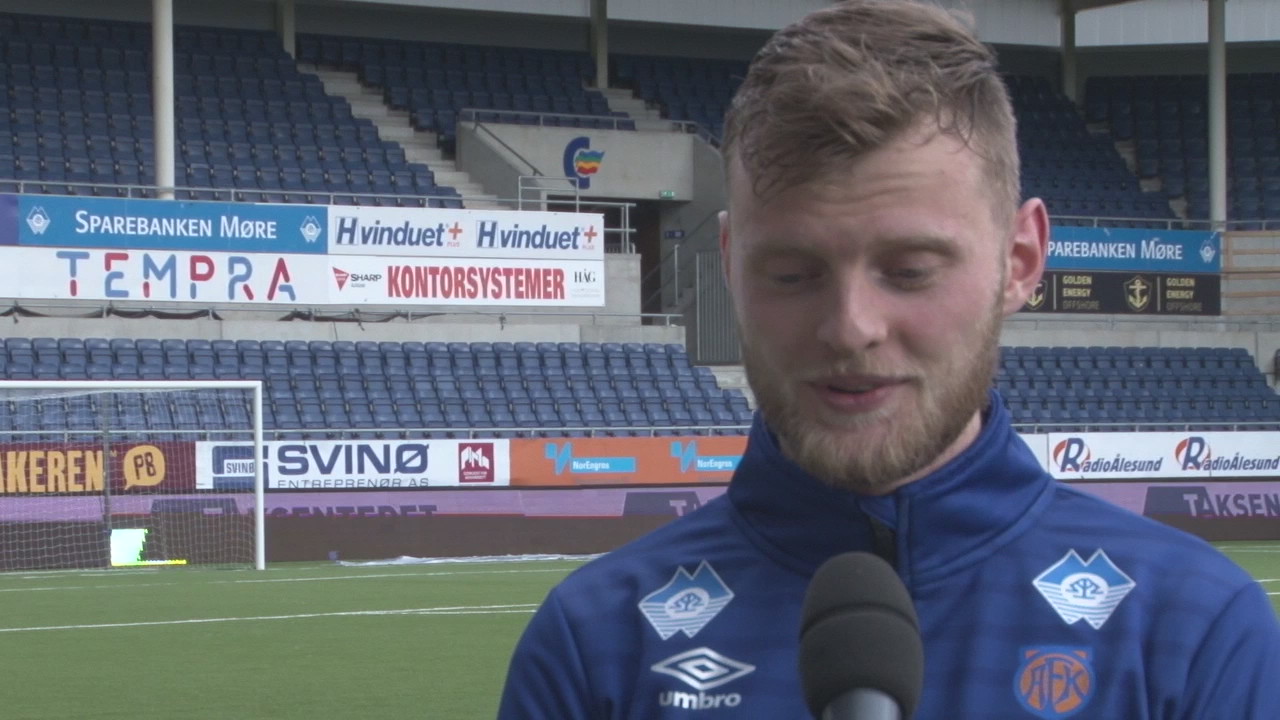 Adam om sitt første mål for AaFK.mp4